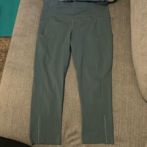 Lululemon Fast Free Crop Size 6 Army Green Nulux
